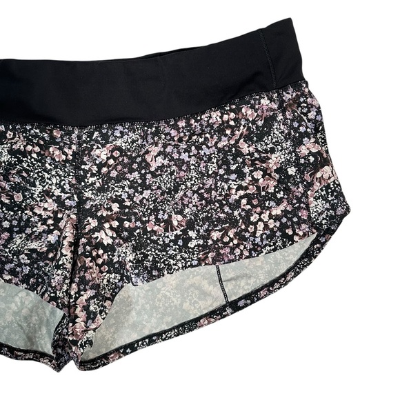 LULULEMON Speed Up Short 2.5" in Floral Spritz Multi / Black - Picture 9 of 12